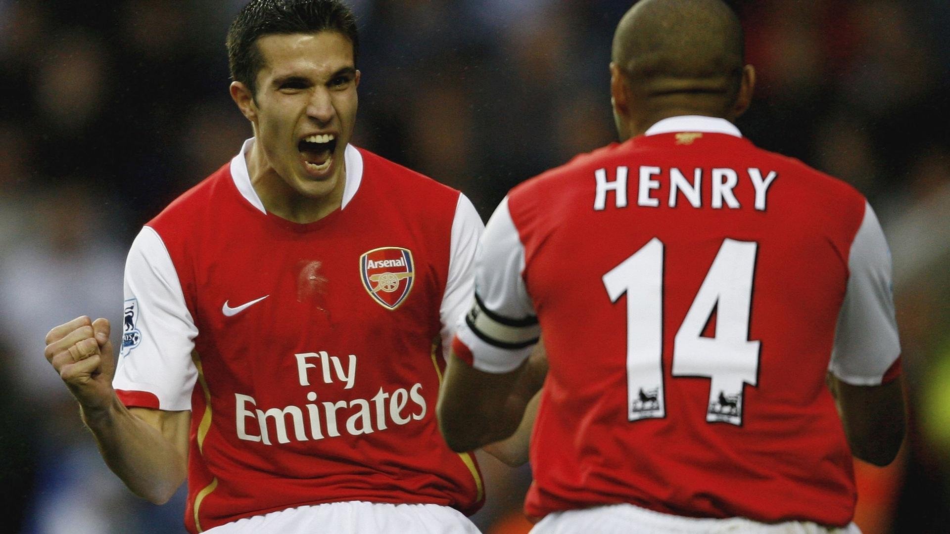 利物浦中场改造初见成效，新援融入加速，利物浦重启球场扩建计划